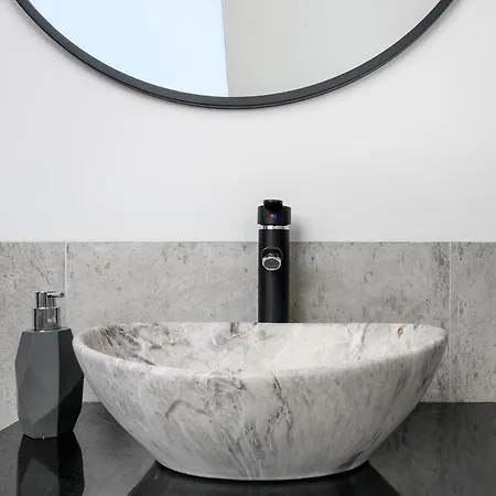 Apartament Prestiz Appartement *
